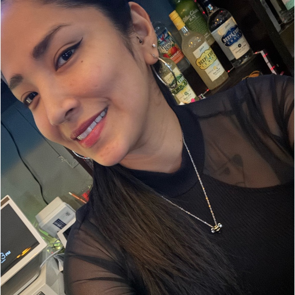 Meet your Posher, Andrea